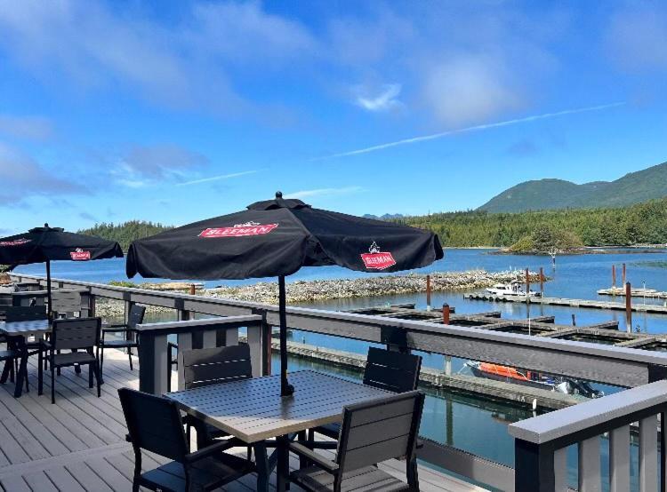Island West Resort-Motel Ucluelet Exteriér fotografie